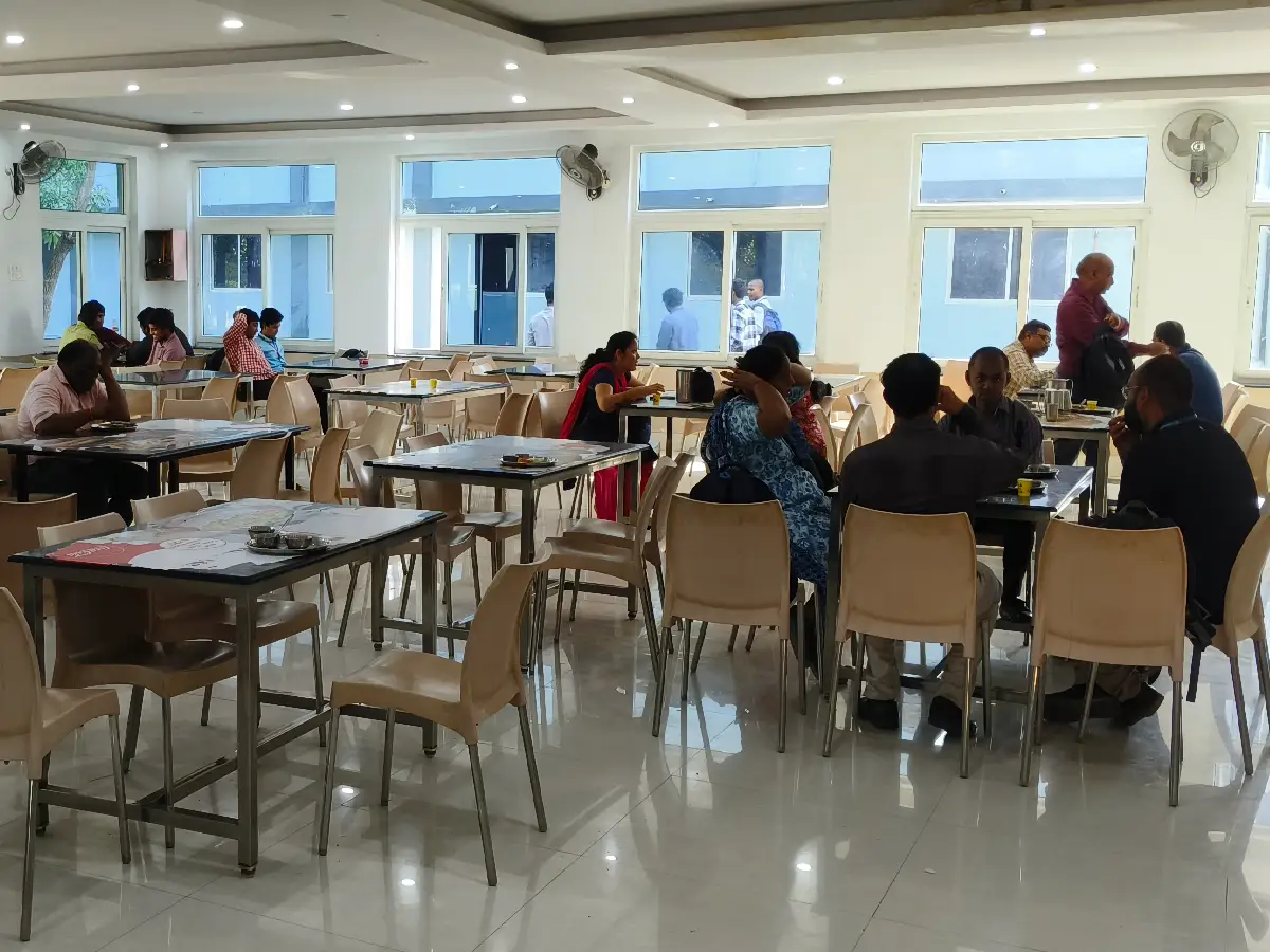 cafeteriafoodcourts2