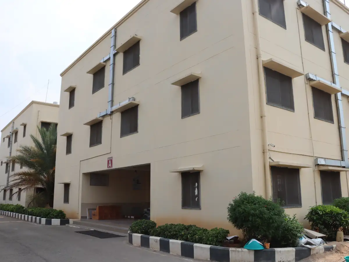 B9 Hostel Girls-0 Buildingt